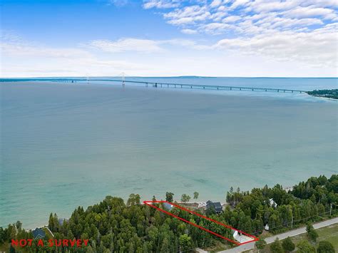 231 E Central Ave, <strong>Mackinaw City</strong>, <strong>MI</strong> 49701-9666 +1 231-436-5534 Website. . Zillow mackinaw city mi